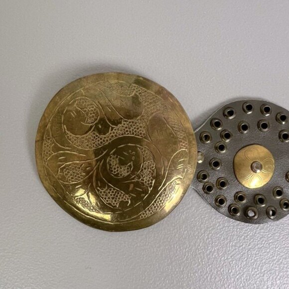 WOMENS LEATHER DISC BELT GRAY - Picture 3 of 9